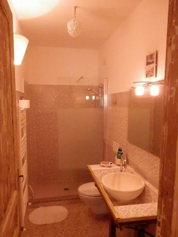 Al Fakhar Bed and Breakfast Ficarra