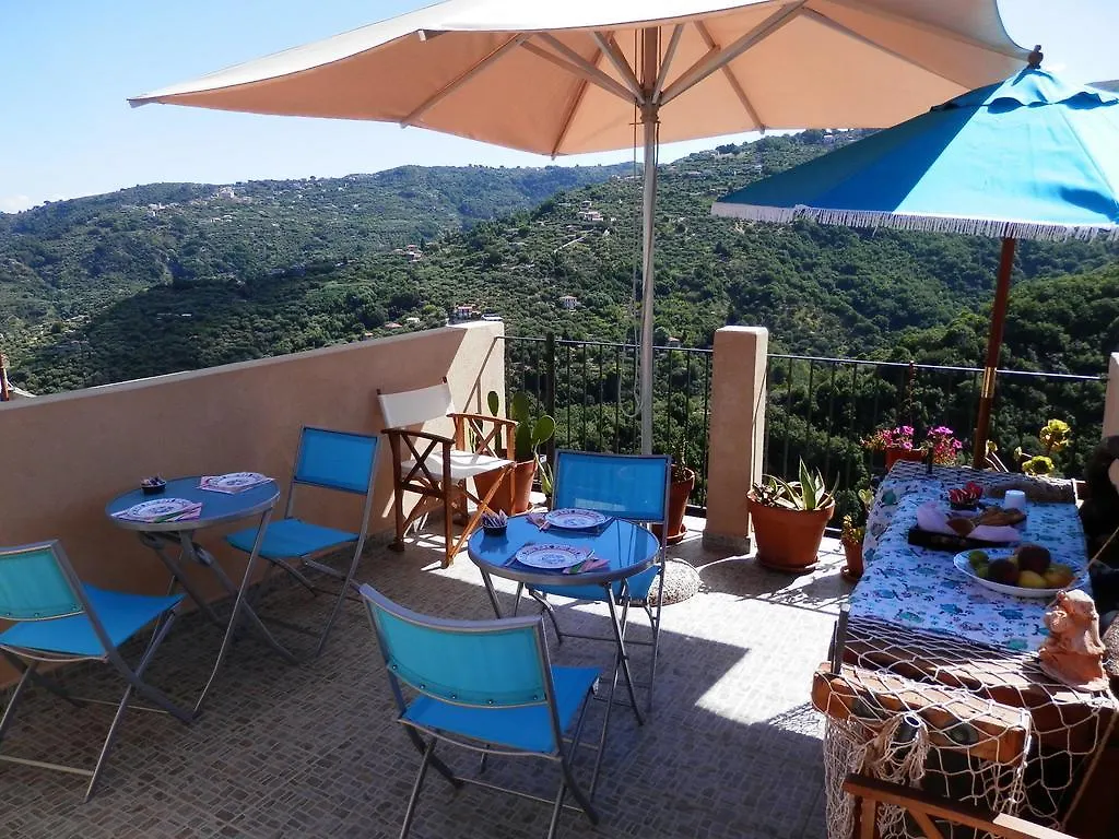 Al Fakhar Bed and Breakfast Ficarra 0*,